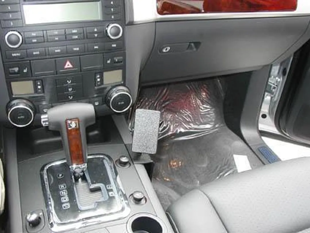 Brodit ProClip 833297 Houder Volkswagen Touareg 2003-2009