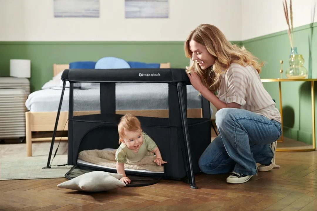 KinderKraft CAMI 3-in-1 Reisbed Reisrugzak - Zwart