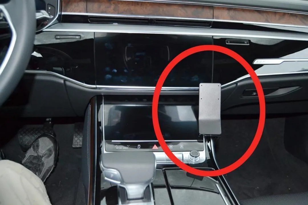 Brodit ProClip Audi A8 855585