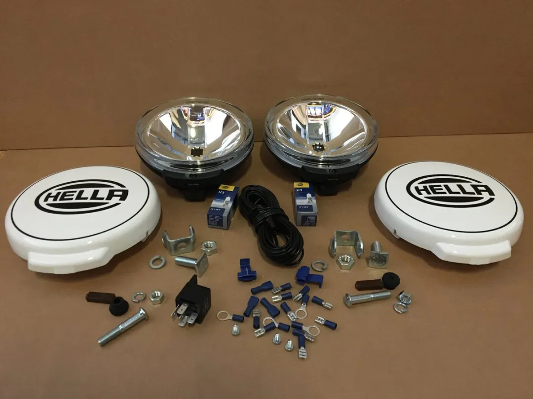 Hella Comet FF 500 Verstraler Set