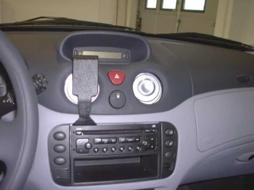 Brodit ProClip 853044 Houder - Citroën C2/C3/Pluriel 2003-2005 - Zwart - afbeelding 5 van 6