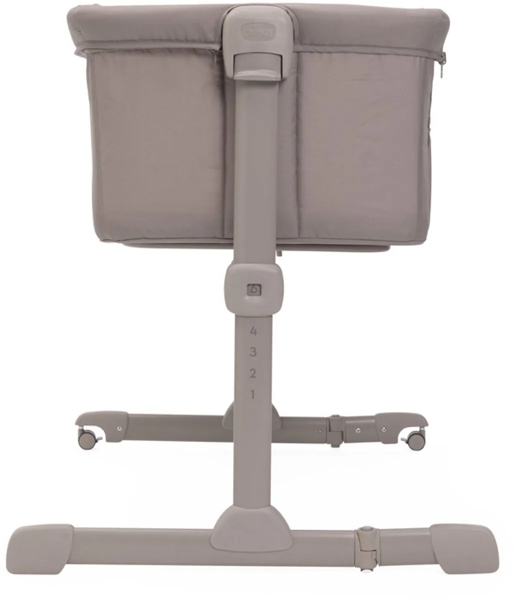 Chicco Next2Me Essential Co-Sleeper - Taupe