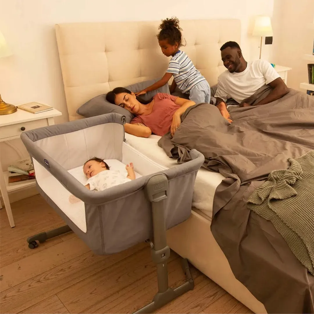 Chicco Next2Me Essential Co-Sleeper - Taupe