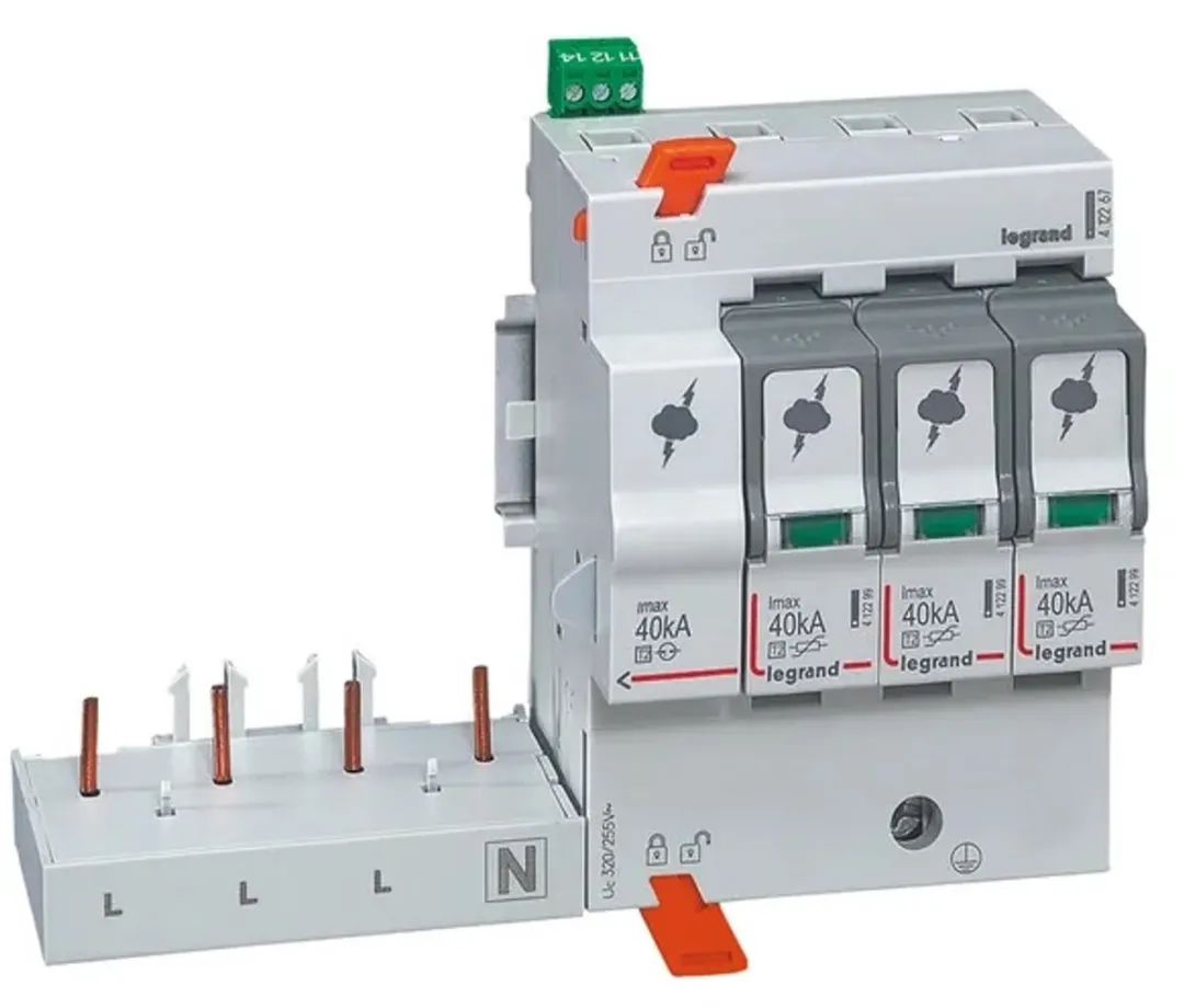 Legrand Netoverspanningsbeveiliging T2 - 3P+N - 40KA 1.7KV - UC 320V - 412267
