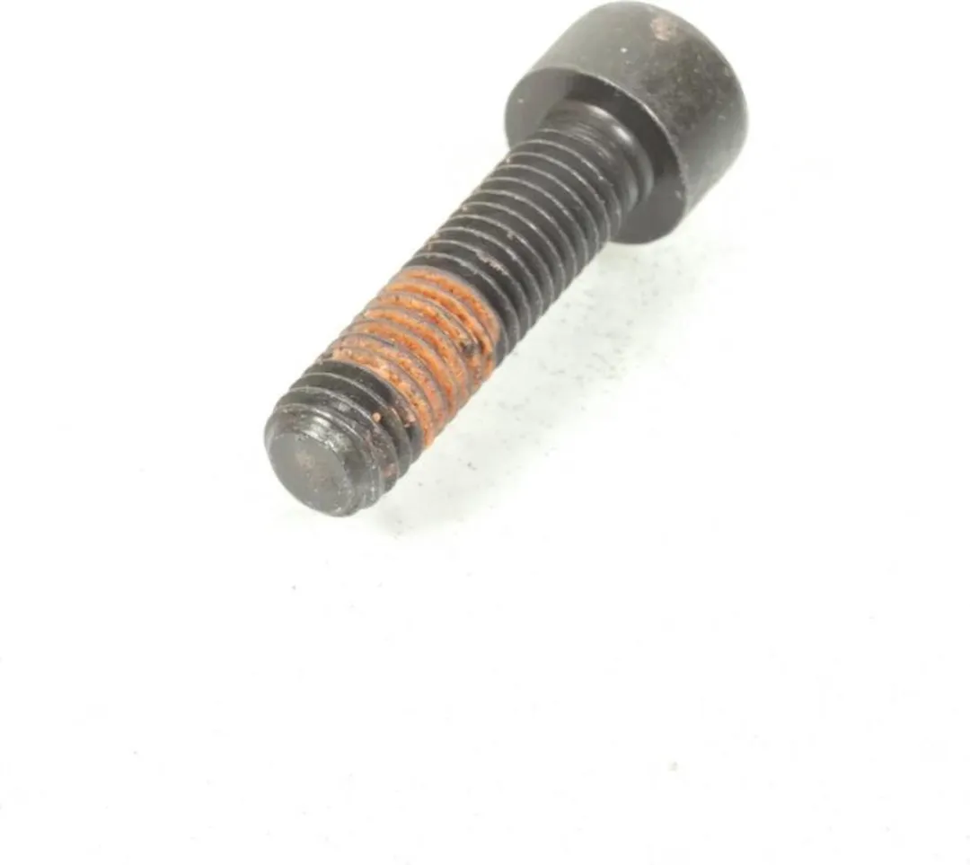 Peugeot M8 Schroef 1,25x30mm - Scooter 50 X-Fight 2000
