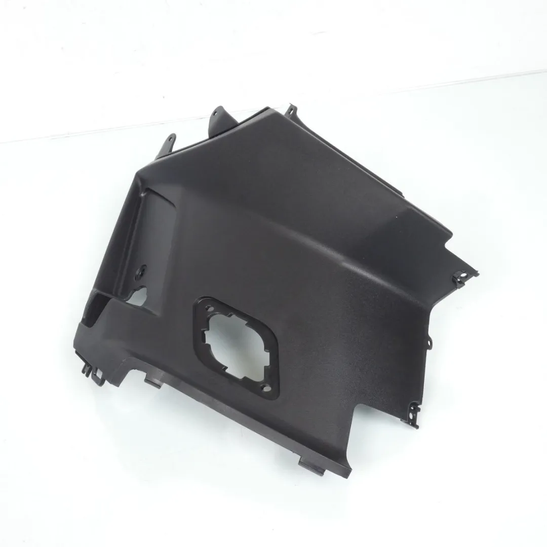 Cache latéral droit origine pour Scooter Peugeot 50 Streetzone 10 Pouces 2013 à 2017 1177918000 / 779180 / Noir Neuf
