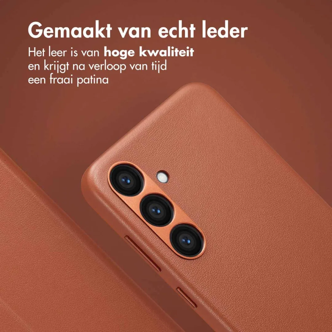Accezz Hoesje Samsung Galaxy S23 FE - Leather Bookcase 2-in-1 - Bruin