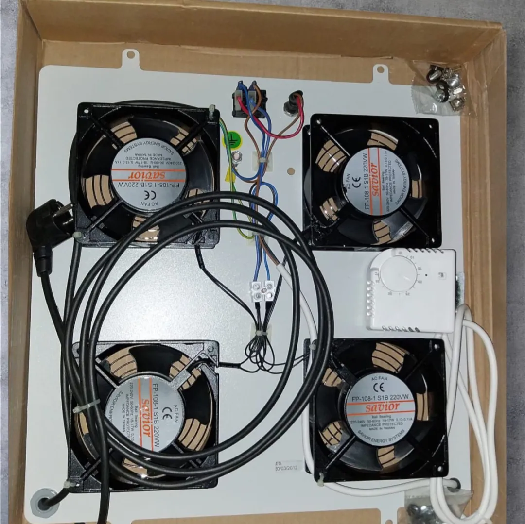 Digitus DN-19 FAN-4 Koelingseenheid - Grijs