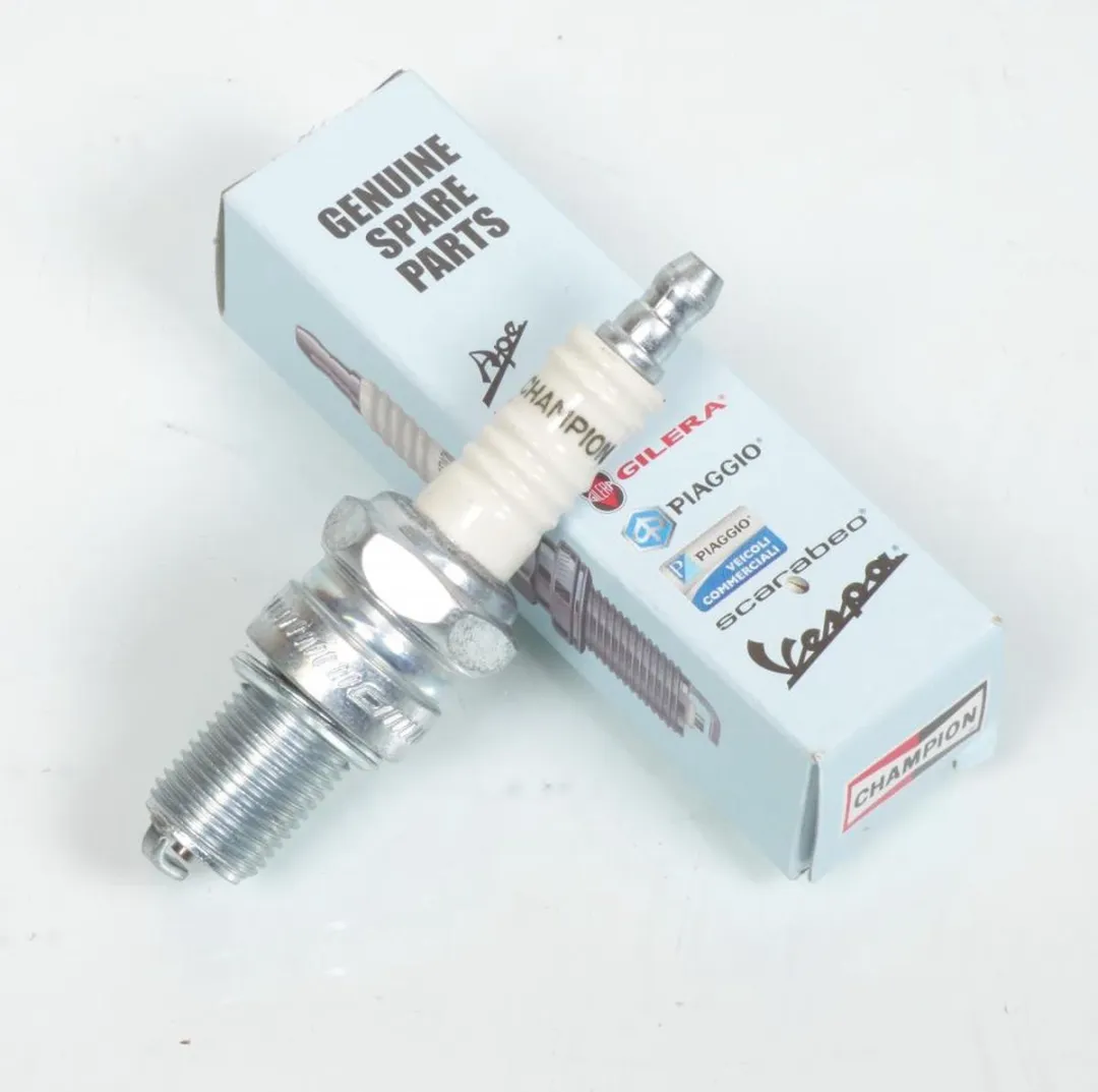Yamaha 438075 Bougie