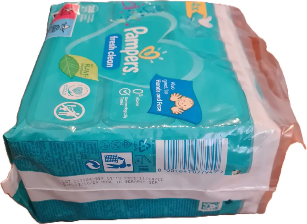 Pampers Fresh Clean Billendoekjes 208 Stuks