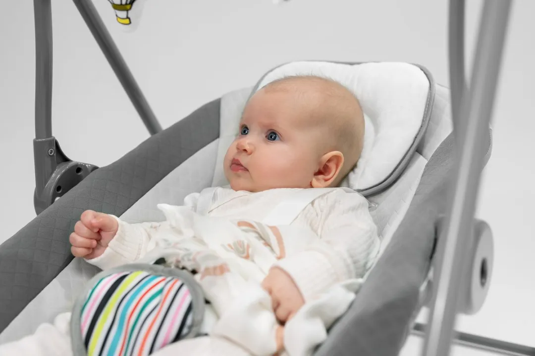 Lionelo Otto Wipstoel - tot 9 kg - 5 schommelsnelheden - Grijs