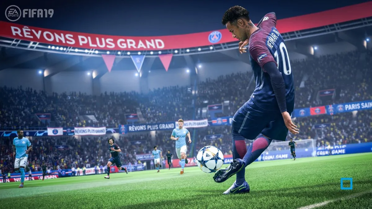 EA FIFA 19 - 1 Speler Online, 4 Offline