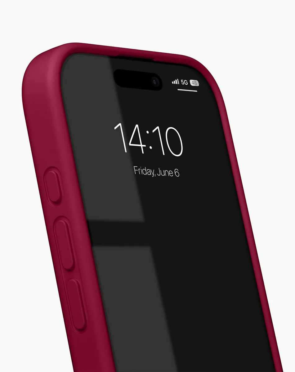 iDeal of Sweden Silicone Case iPhone 16 Plus - Cranberry - MagSafe