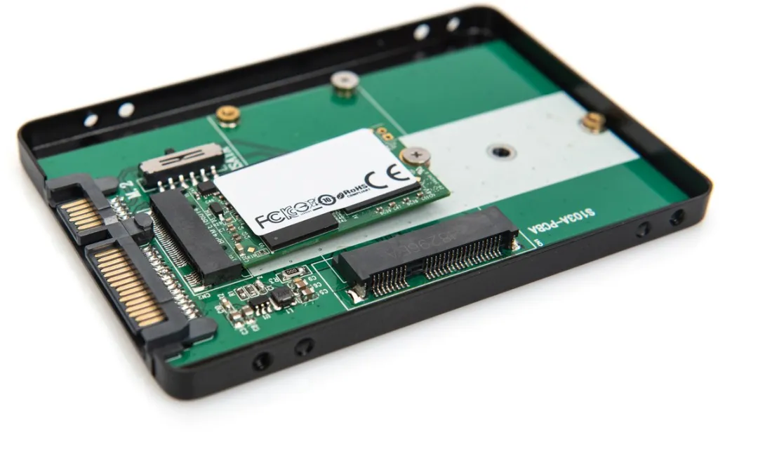 Digitus DA-71118 Behuizing 2.5 SSD - M.2/mSATA Adapter - Zwart