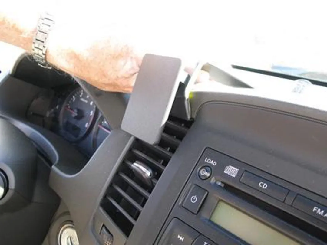 Brodit Center Mount voor Nissan Navara 11- - Zwart