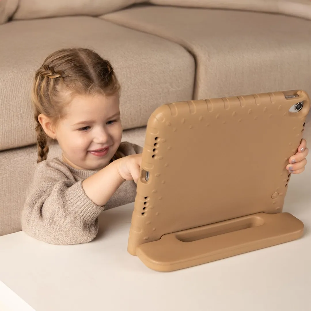 Imoshion Tablethoes Apple iPad 7/8/9 10.2" - Bruin