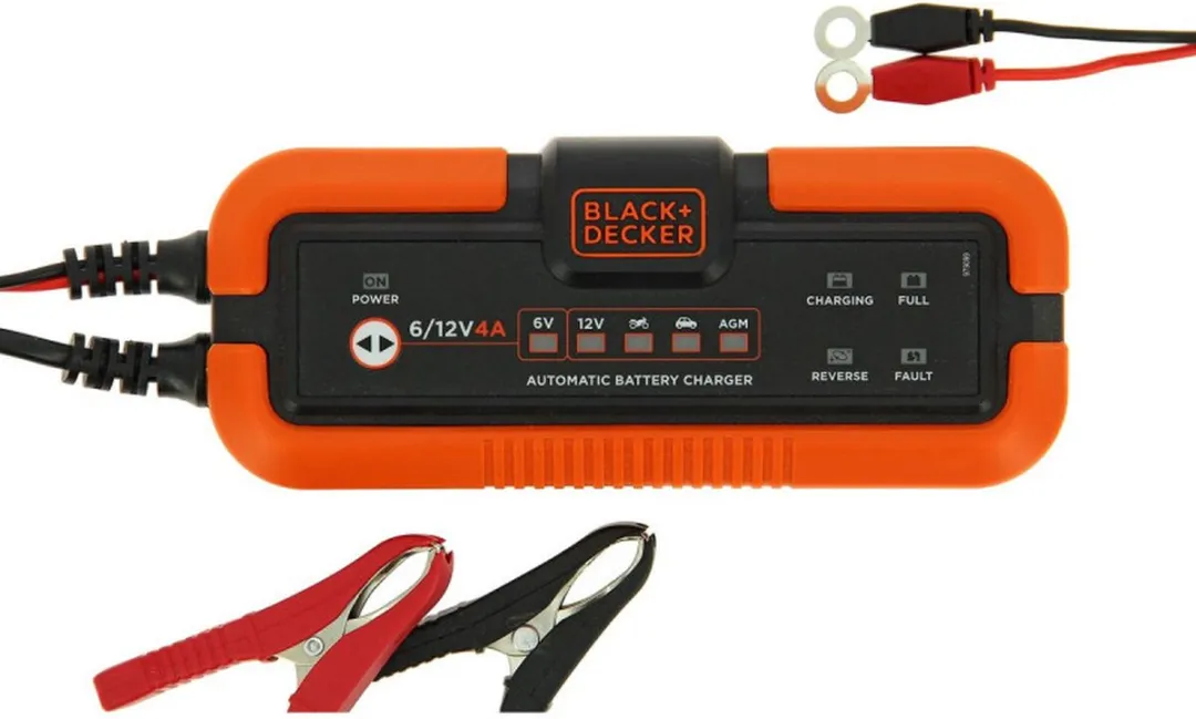 BLACK+DECKER Acculader 6V/12V 4A - 3-delig