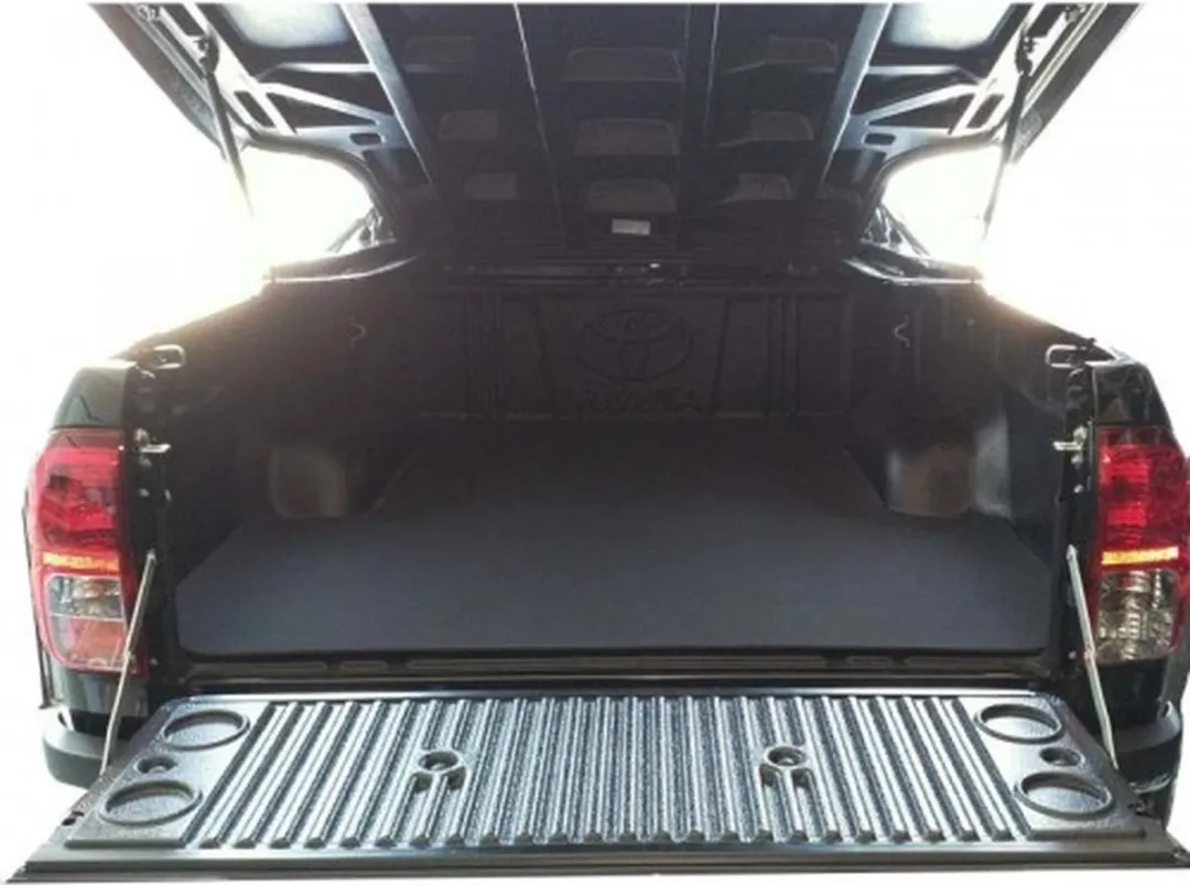 Toyota Rubber Laadvloermat Hilux 4-deurs