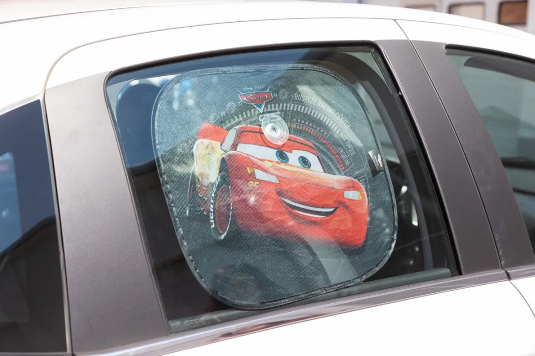 Disney Cars Pop Up Zonneschermen - 2 Stuks - Rood