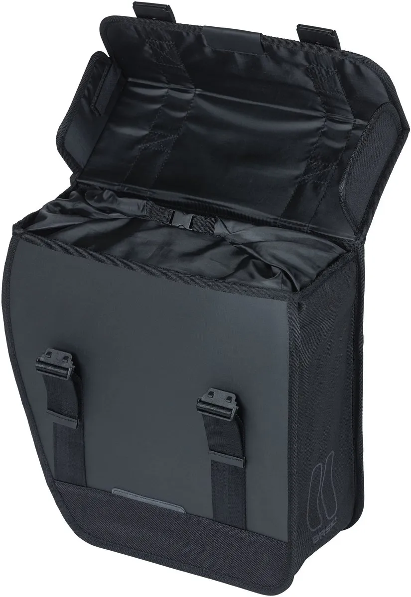 Basil Tour Waterproof Fietstas 14L - Zwart