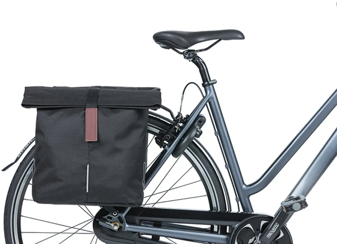 Basil City Dubbele Fietstas 32L - Zwart