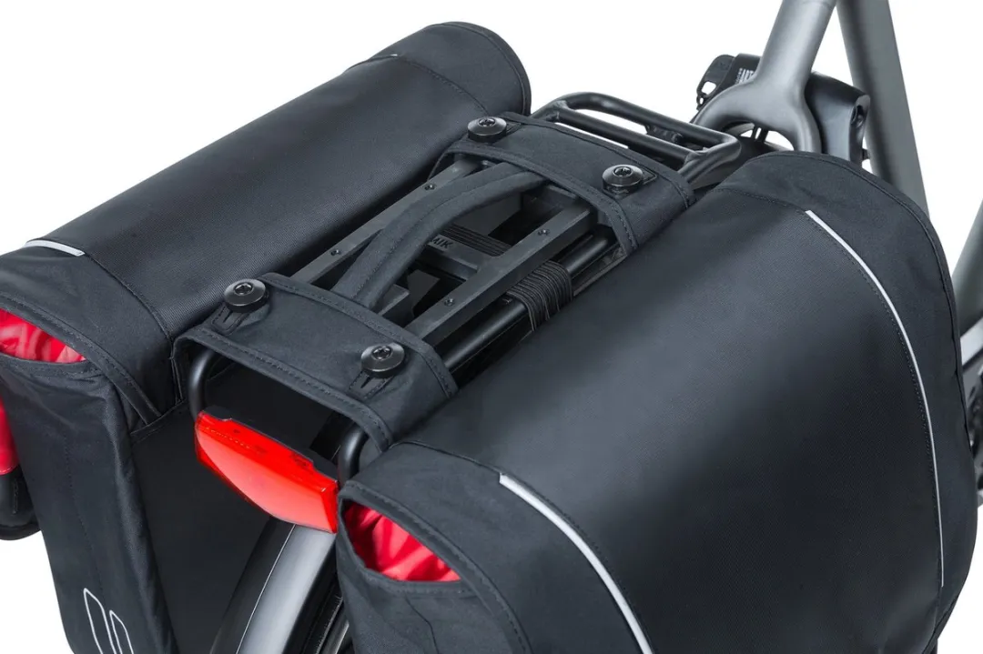 Basil Sport Design Dubbele Fietstas MIK - 16L - Zwart