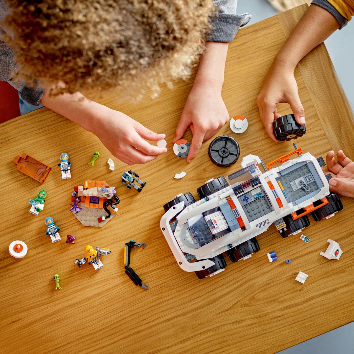 LEGO City Ruimterover met Laadkraan - 60432