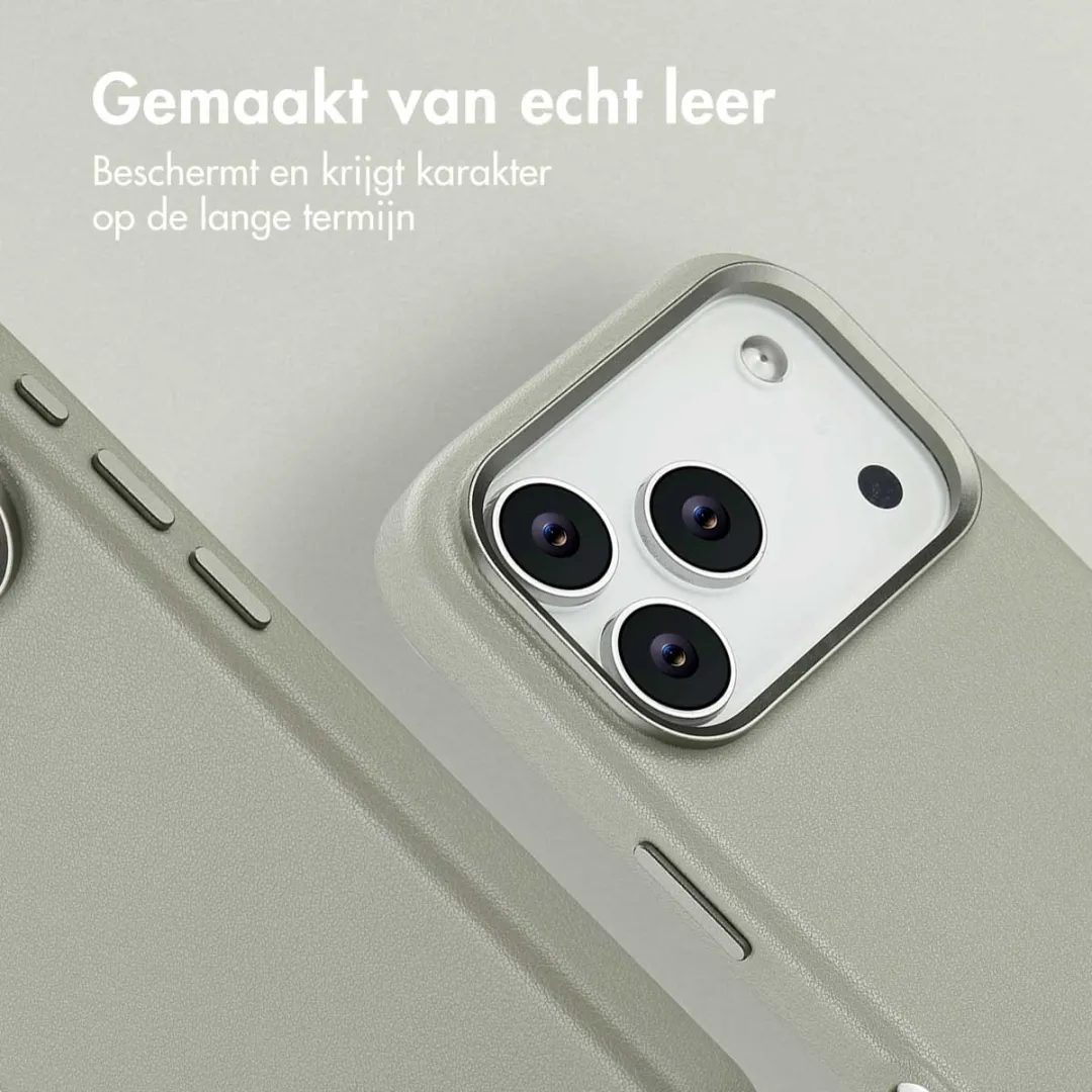 Accezz Hoesje iPhone 17 Pro Light Grey - 2 Pasjes