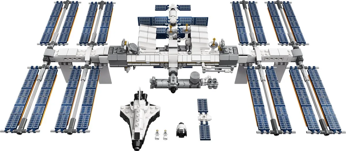 LEGO Ideas Internationaal Ruimtestation 21321 - 864 Stukken