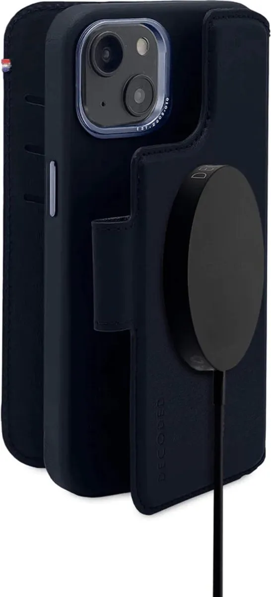 Decoded D23IPO14MDW5NY iPhone 14 Plus Hoesje