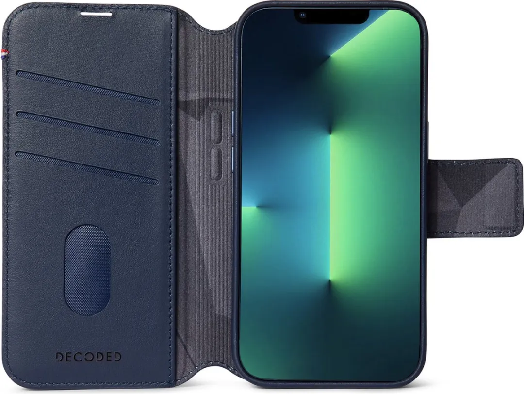 Decoded D23IPO14MDW5NY iPhone 14 Plus Hoesje - Donkerblauw
