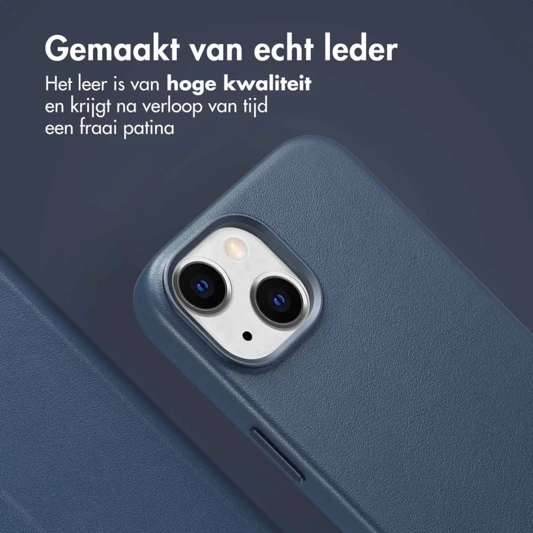 Accezz Hoesje iPhone 15 Nightfall Blue - 3 Pasjes - MagSafe