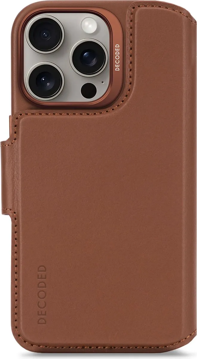 Decoded D25IPO16PDW5TN Wallet Case iPhone 16 Pro - Bruin