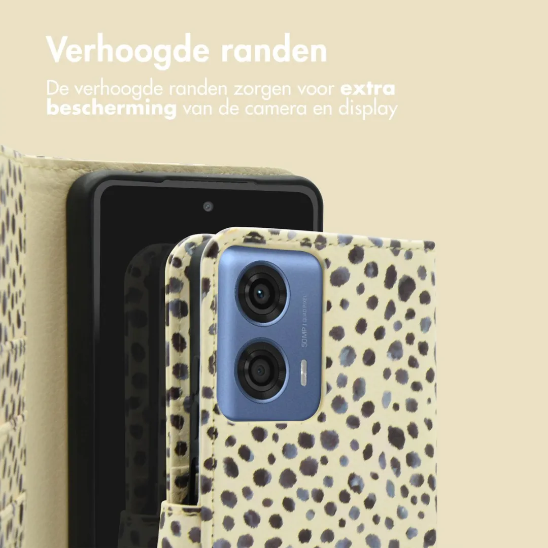Imoshion Moto G04/G24 Bookcase Hoesje - 3 Pasjes - Black And White Dots - afbeelding 5 van 6