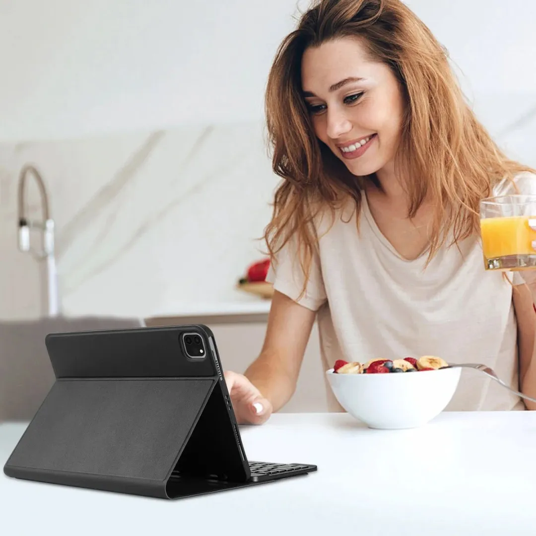 Buddi Zuna Hoes met QWERTY Toetsenbord - Apple iPad Air 11 2024 - Zwart