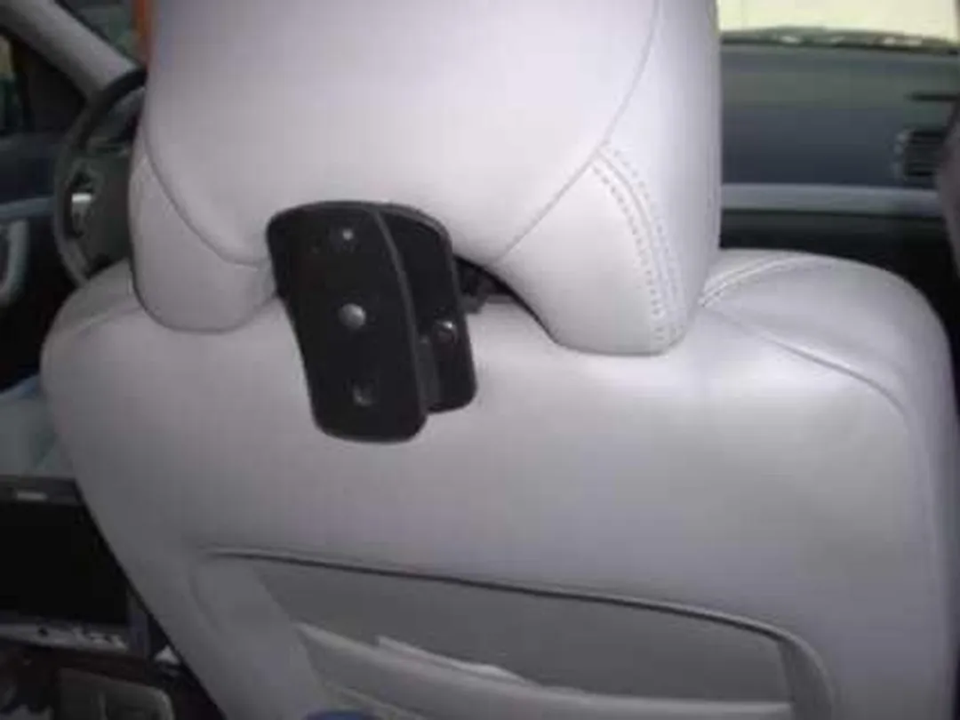 Brodit Headrest Multimedia 810850 - Hoofdsteunhouder Volvo C70/S60/S80/V60/V70/XC60/XC70/XC90 - Zwart