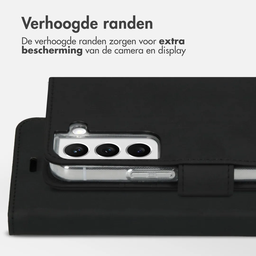 Accezz Hoesje Samsung Galaxy S22 Wallet Softcase - 3 Pasjes - Zwart