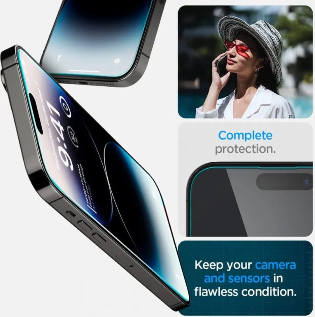 Spigen Glas.tR AGL05222 iPhone 14 Pro Screenprotector - 2 Stuks