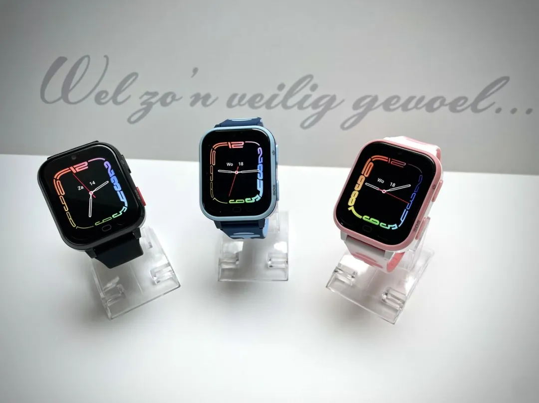 GPSHorlogeKids Yoda Zwart GPS Horloge - 4G Videobellen - 600mAh