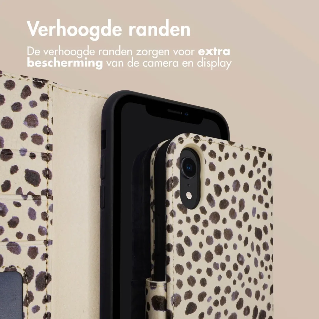 Imoshion Hoesje iPhone XR - 3 Pasjes - Black And White Dots