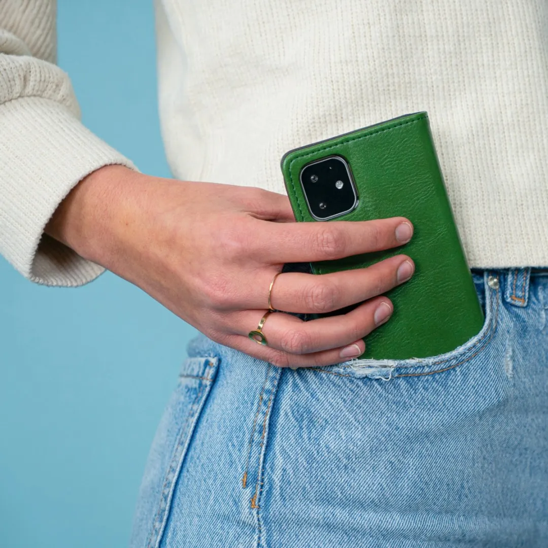 Imoshion Hoesje iPhone SE/8/7/6s - Groen - 3 Pasjes