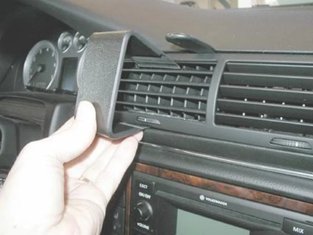 Brodit ProClip Zwart Kunststof - VW Passat 1997-2005