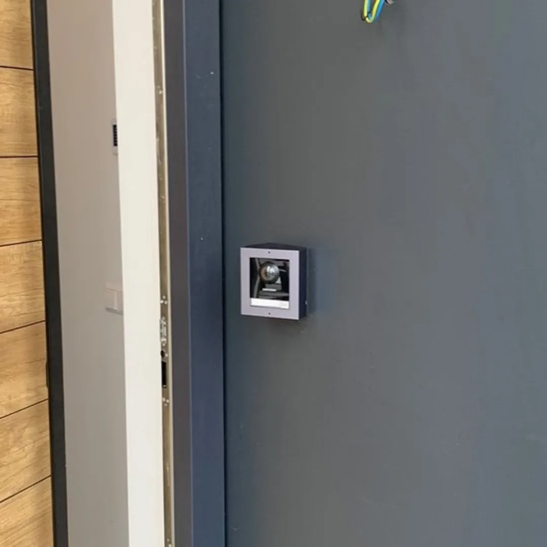 Hikvision DS-KIS602 – Complete Modulaire IP Video Intercomkit voor Woningen en Villa's