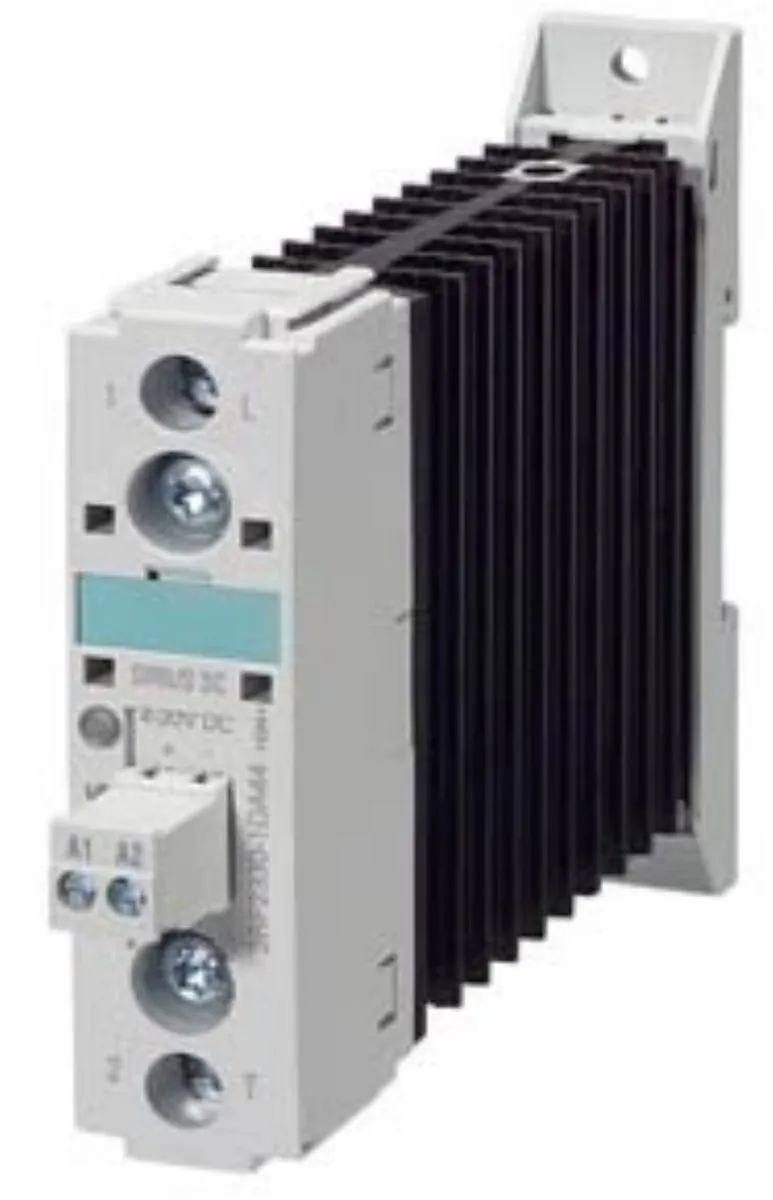 Siemens 3RF23301DA44 Halfaansluitrelais
