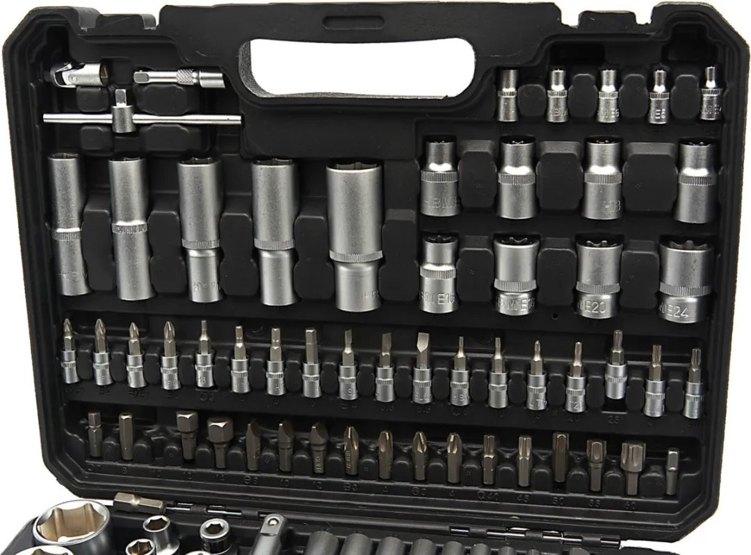 HBM Machines 108-delige 1/2" 1/4" Doppenset - 108 Stuks - Zwart