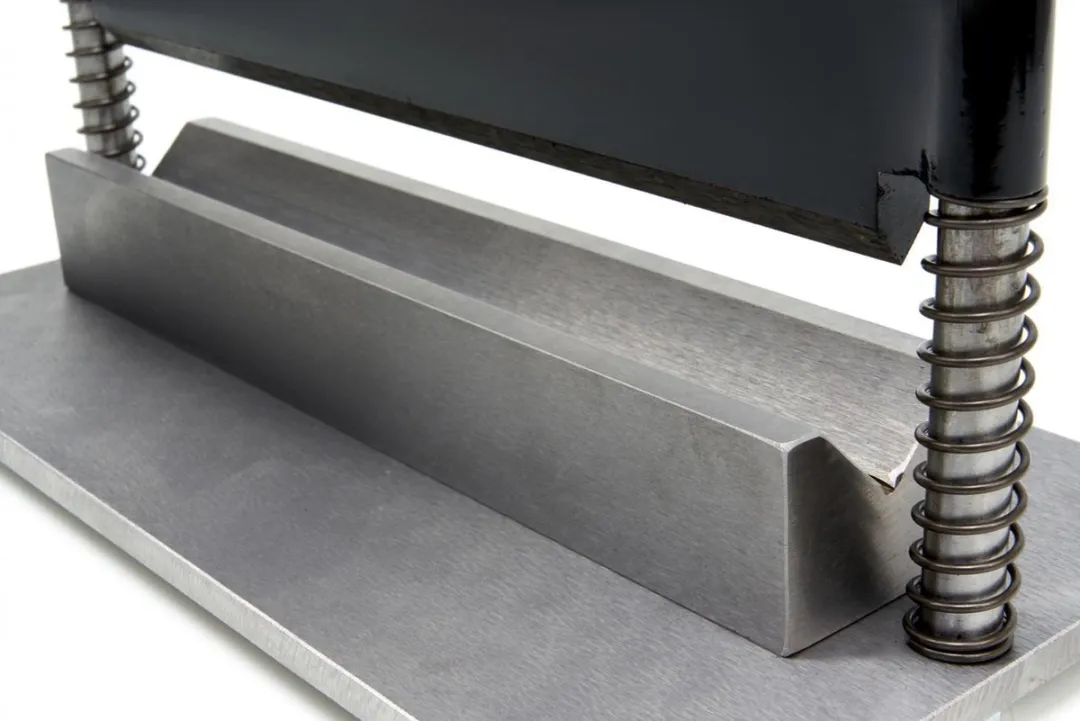 HBM Zetbank Hulpstuk Werkplaatspers 305 x 5 mm