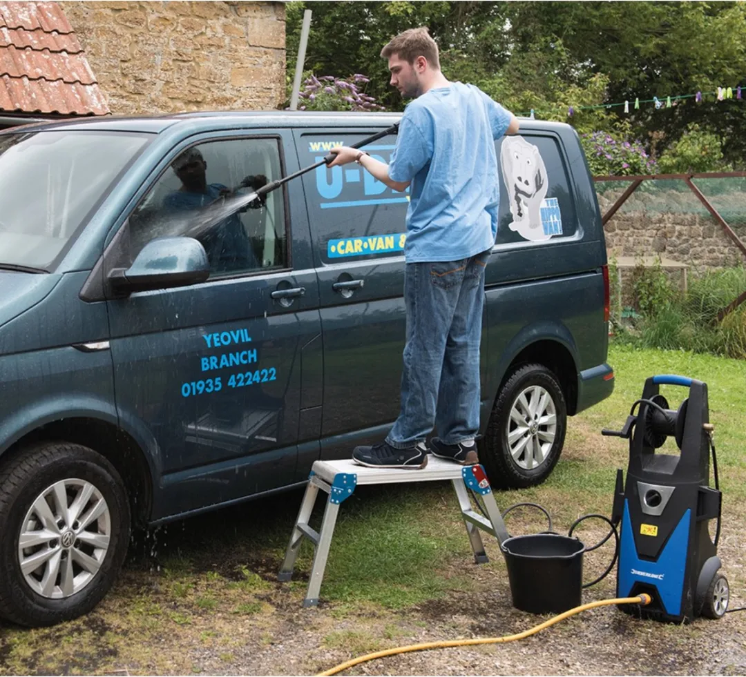 Silverline Inklapbaar krukje - aluminium - 150 kg draagcapaciteit - 91 x 41,5 x 50 cm