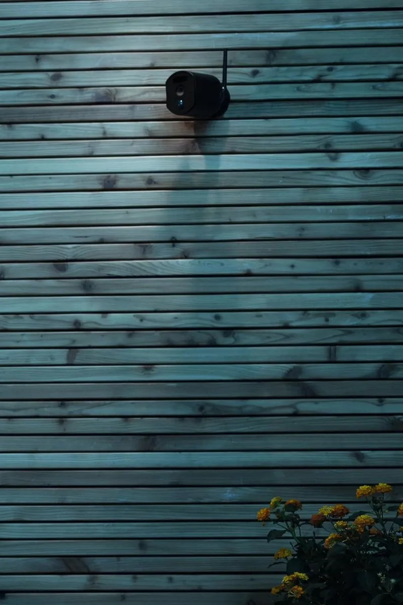 ABUS EasyLook BasicSet PPDF17000 Bewakingscamera + draagbare monitor met touchscreen - eenvoudige bediening, alarm- en opnamemodus, intercomfunctie, nachtzicht, zwart, 1080p