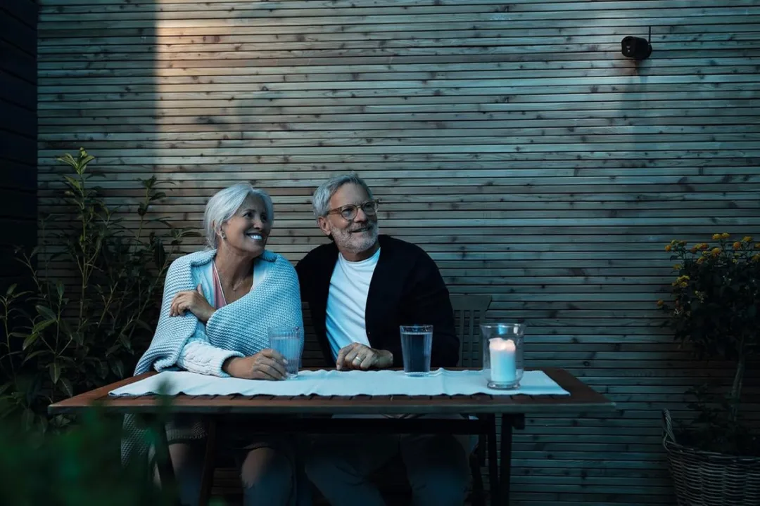 ABUS EasyLook BasicSet PPDF17000 Bewakingscamera + draagbare monitor met touchscreen - eenvoudige bediening, alarm- en opnamemodus, intercomfunctie, nachtzicht, zwart, 1080p