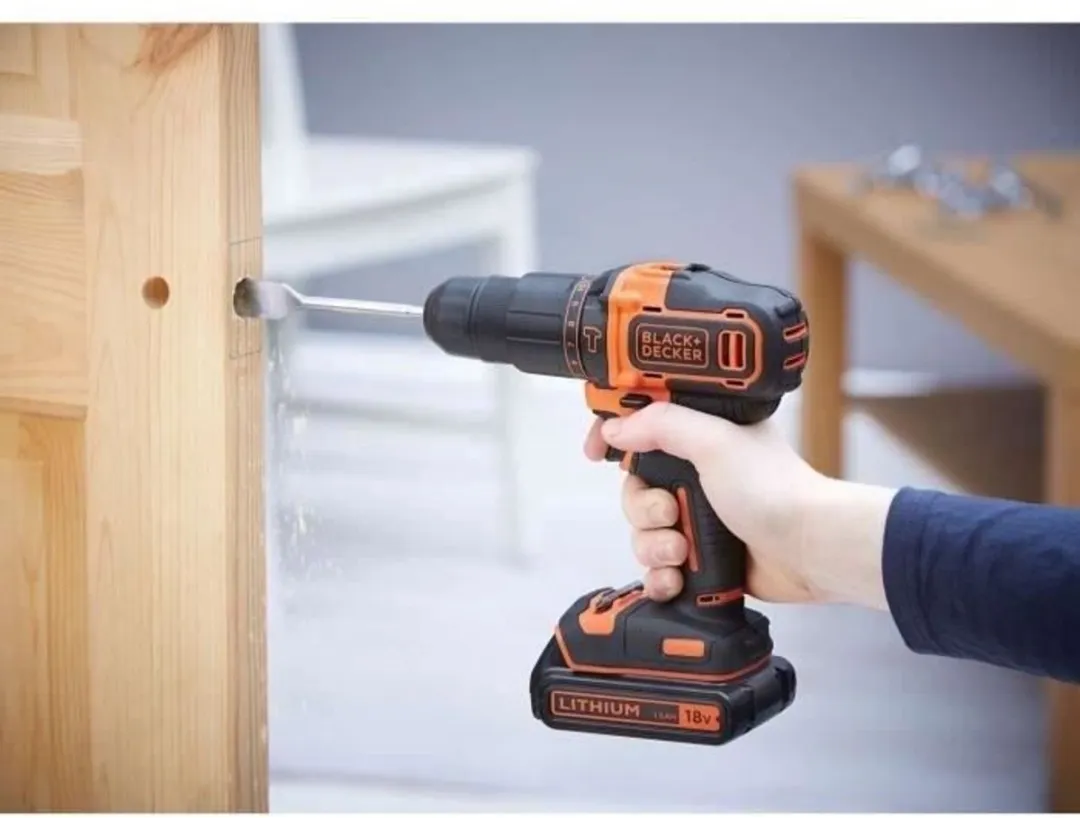 BLACK+DECKER BDCHD18C2TA-QW Klopboormachine - 2x 18V Accu - 30 Accessoires - afbeelding 3 van 6